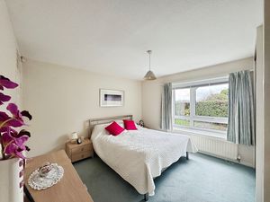 Photo 4- click for photo gallery